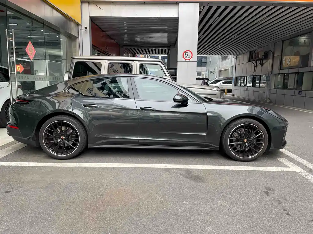 Porsche Panamera — миниатюра 7