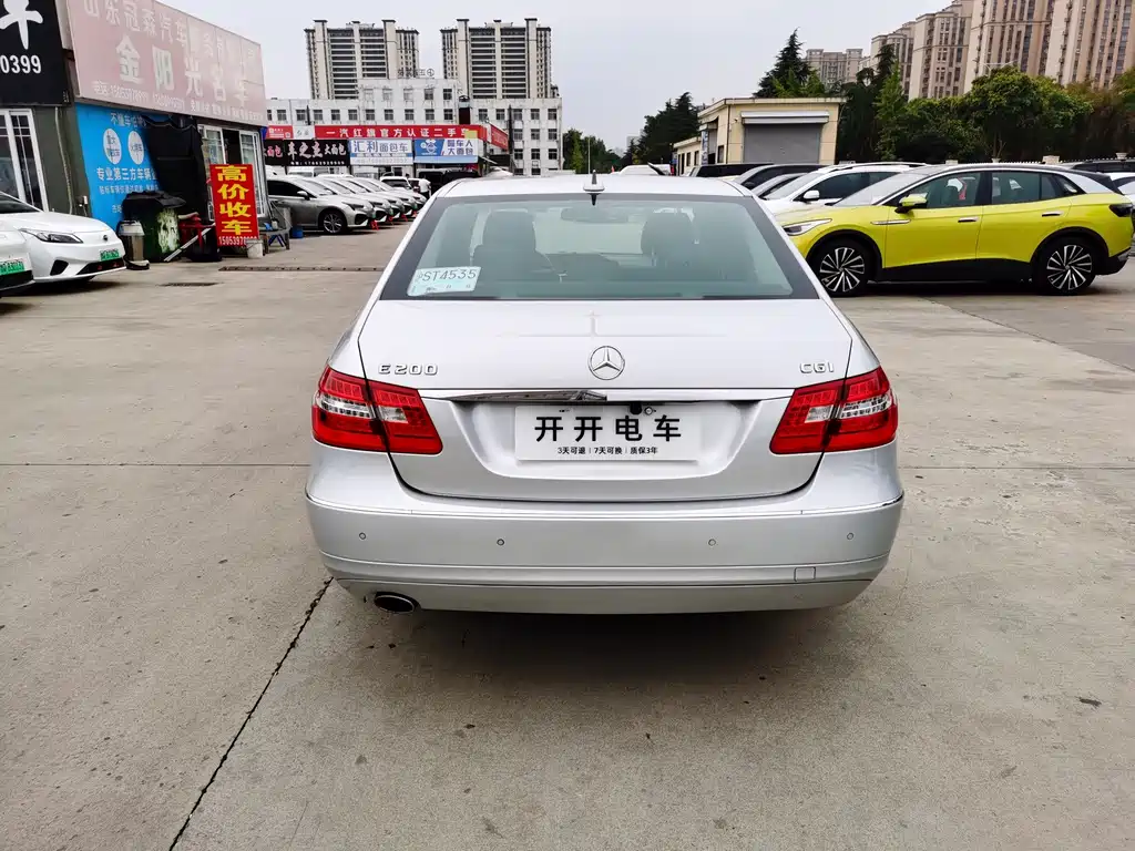 Mercedes-Benz E-Class (Import) — миниатюра 7