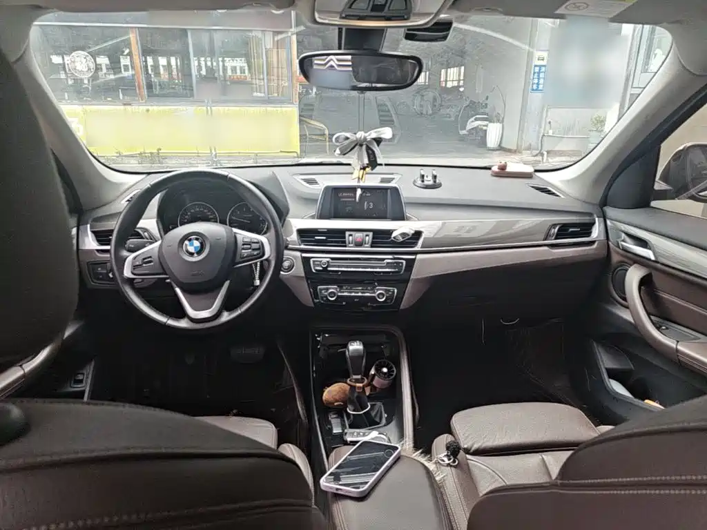 BMW X1 — миниатюра 10