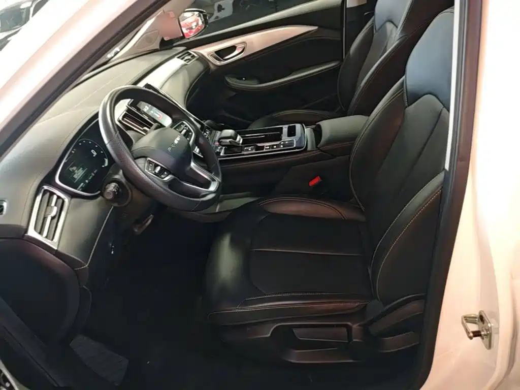 Roewe i6 MAX New Energy — миниатюра 15