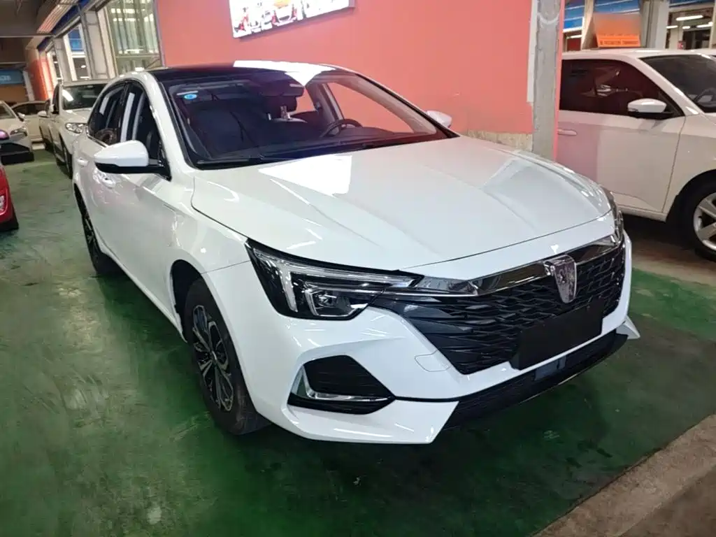 Roewe i6 MAX New Energy — миниатюра 4