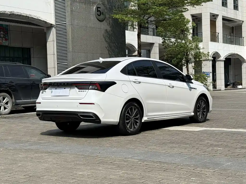 Chery Arrizo 5 PLUS — миниатюра 7