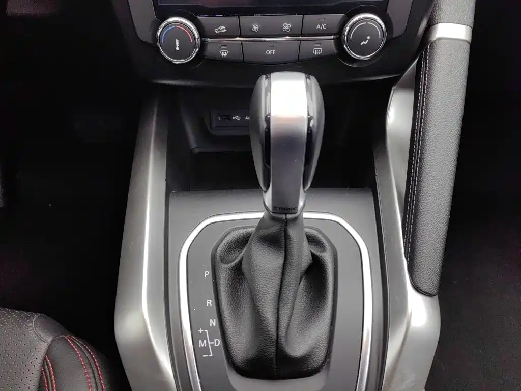 Renault Kadjar — миниатюра 13