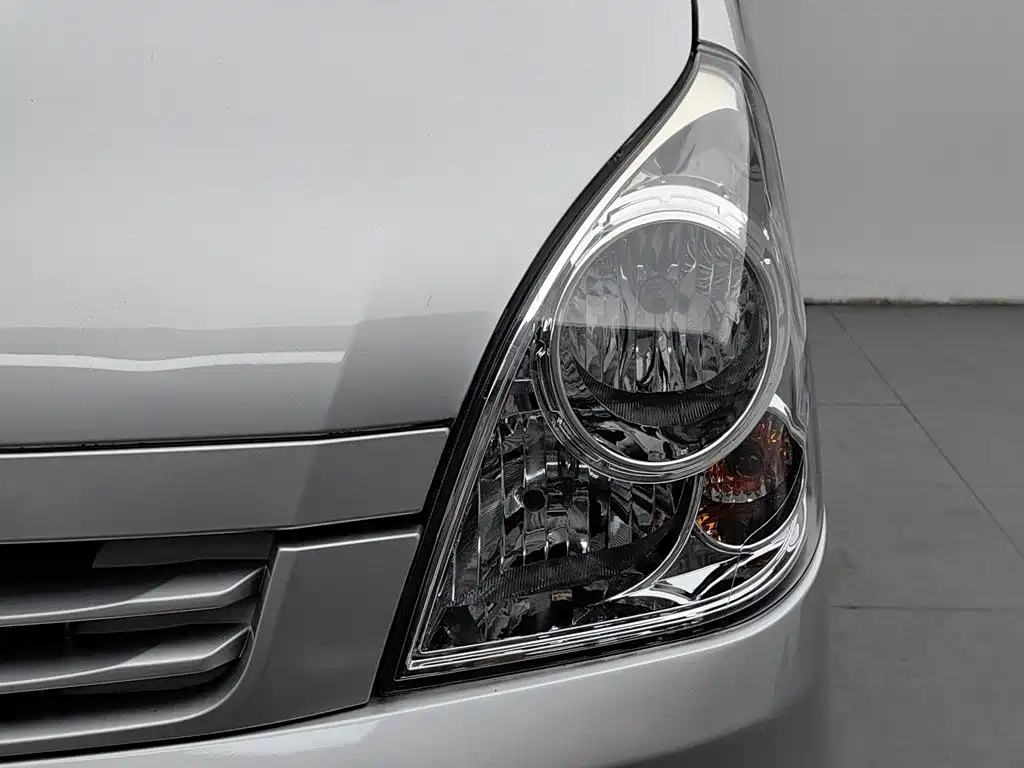 Wuling Rongguang — миниатюра 7