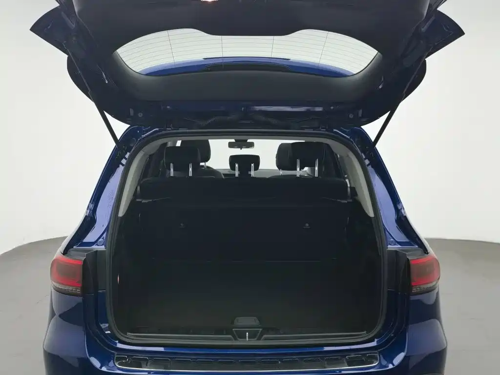 Mercedes-Benz GLB — миниатюра 16