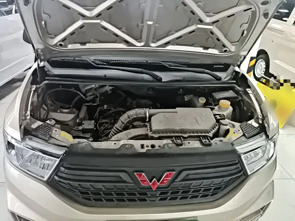 Wuling Hongguang V — миниатюра 20
