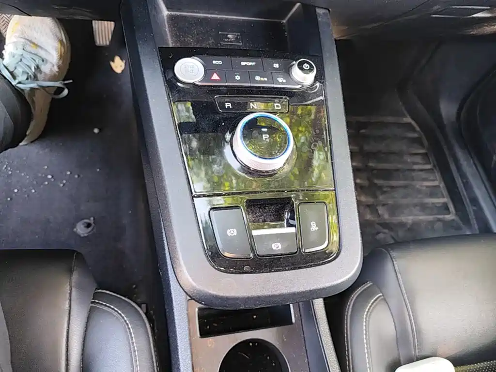 BYD e3 — миниатюра 14