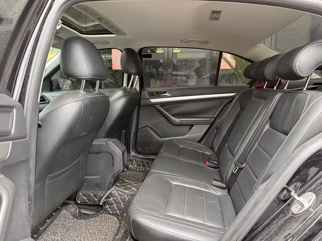 Volkswagen Lavida — миниатюра 9
