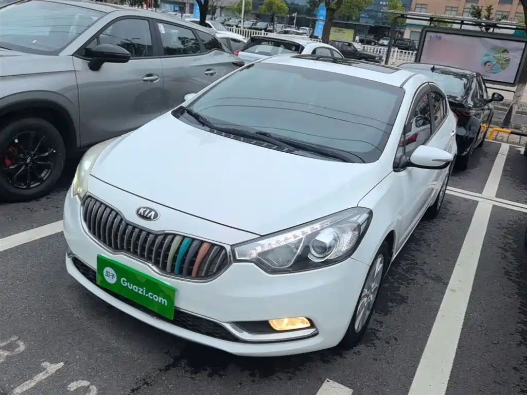Kia K3 2015