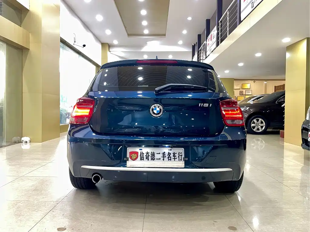 BMW 1 Series (Import) — миниатюра 5