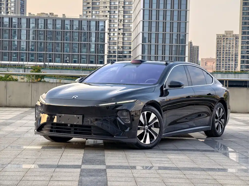 NIO ET7