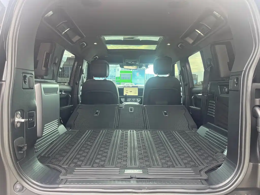 Land Rover Defender — миниатюра 14