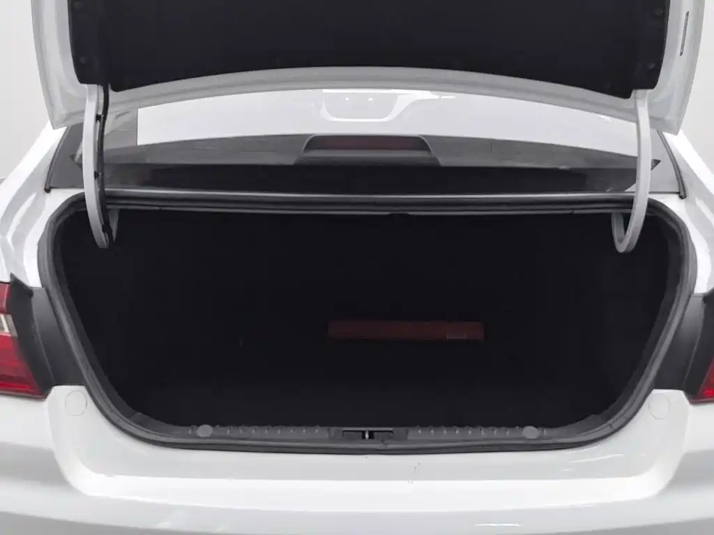 Geely Vision — миниатюра 16