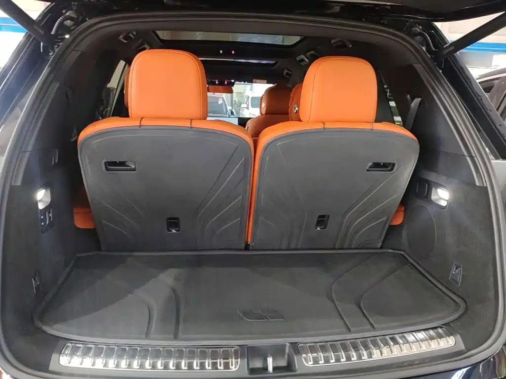 Li Auto Li L8 — миниатюра 19
