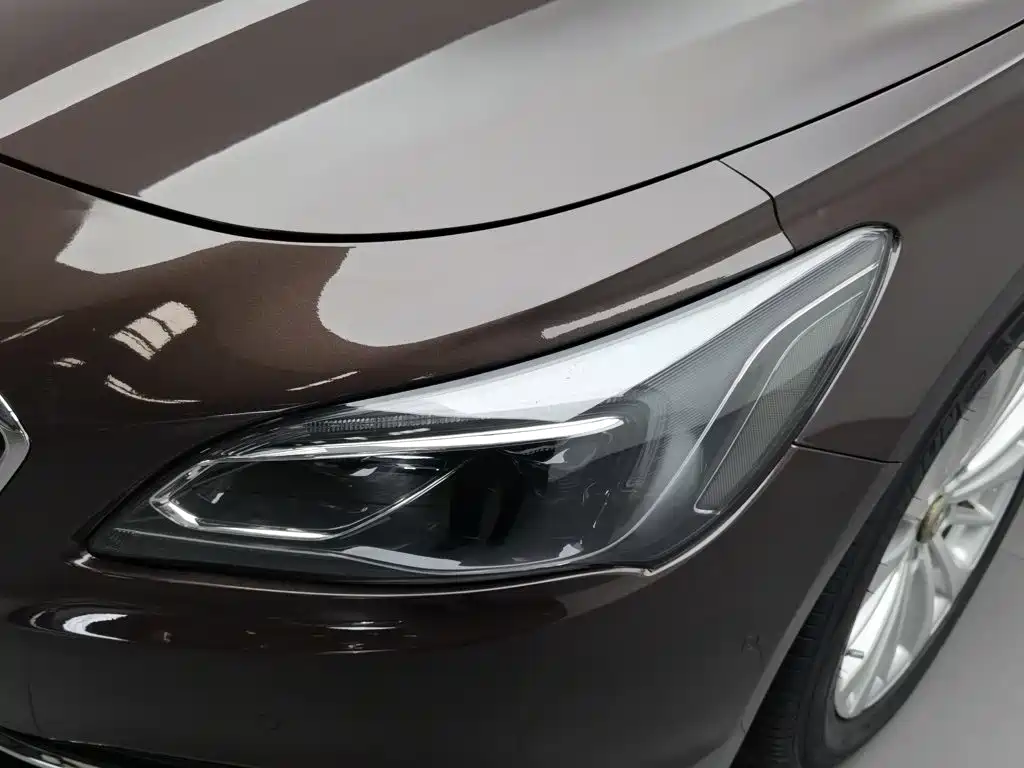 Buick LaCrosse — миниатюра 7
