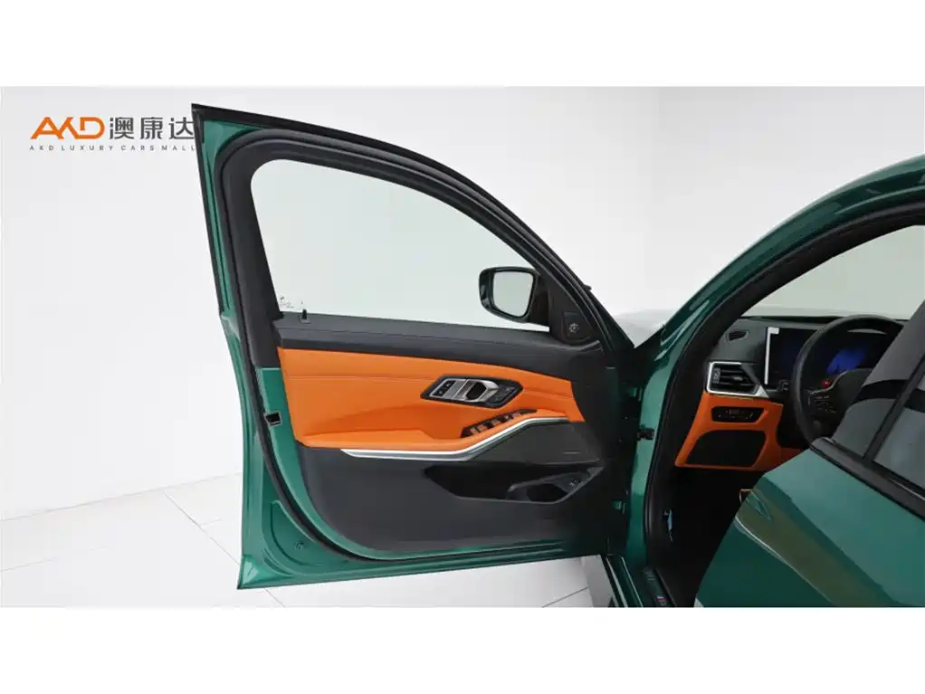 BMW M3 — миниатюра 10