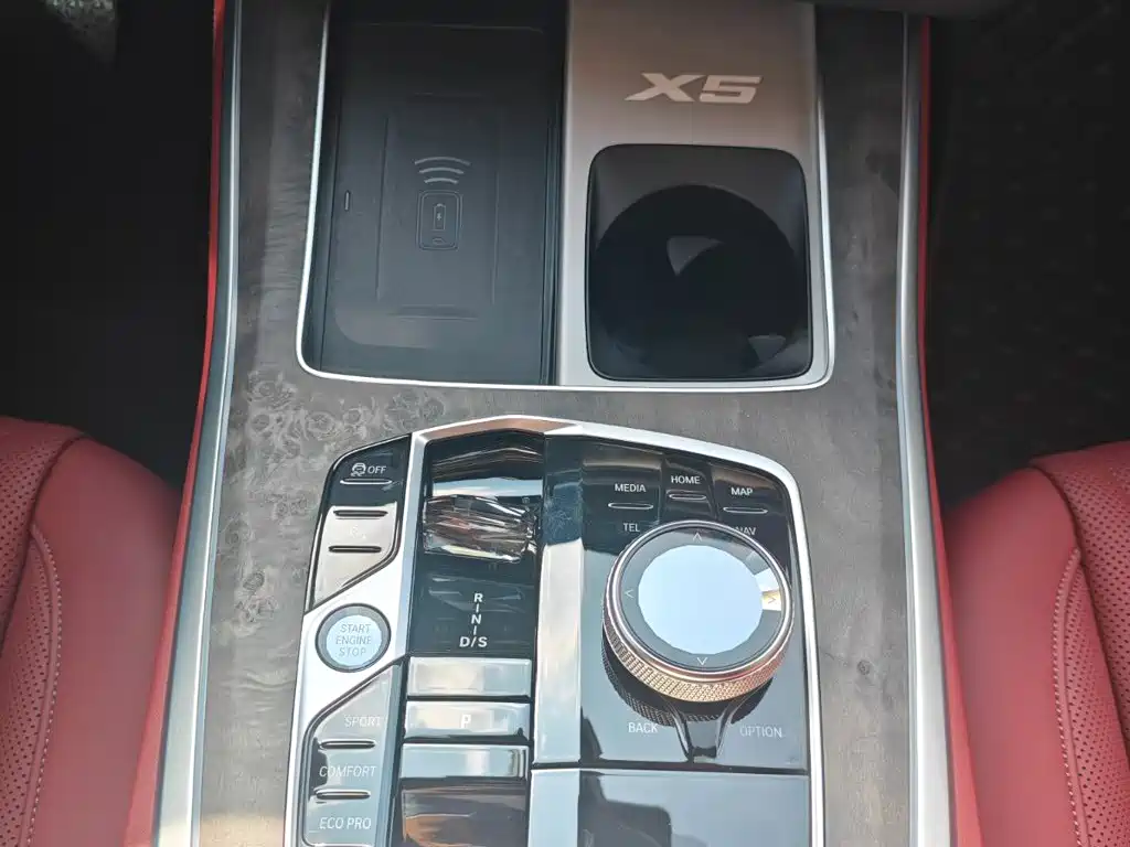 BMW X5 — миниатюра 13
