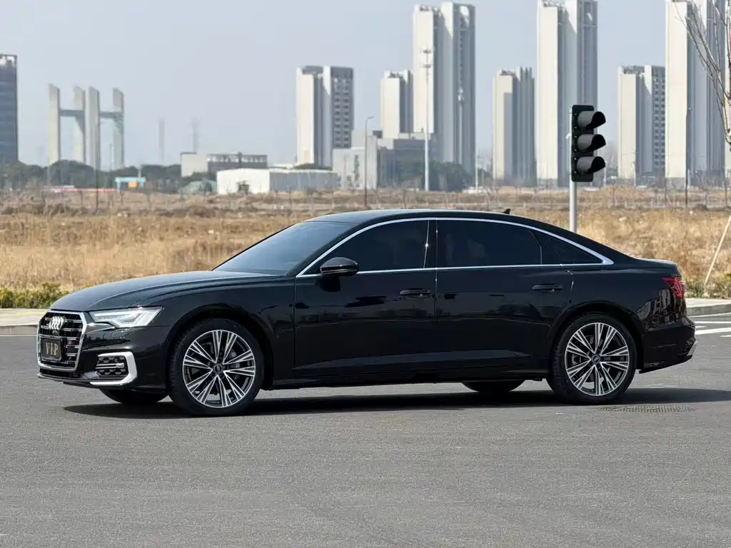Audi A6L — миниатюра 10