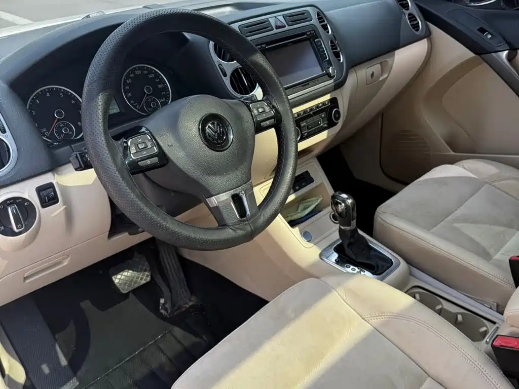 Volkswagen Tiguan 2013 2.0TSI AT Flagship