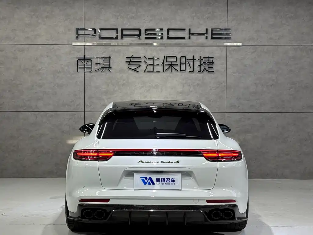 Porsche Panamera Hybrid — миниатюра 5