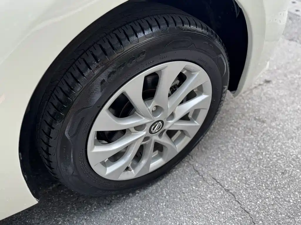 Nissan Sylphy — миниатюра 7