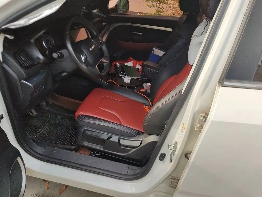 Haval H2s — миниатюра 12