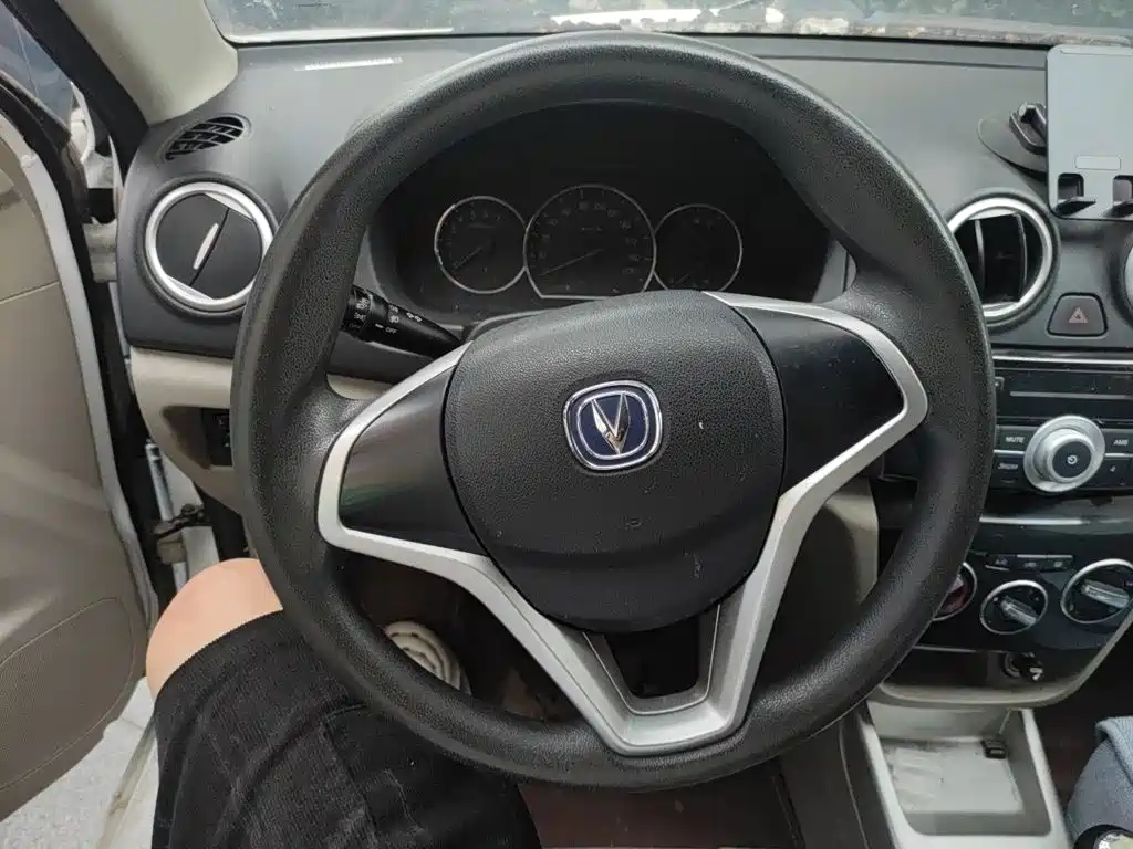 Changan V3 — миниатюра 11