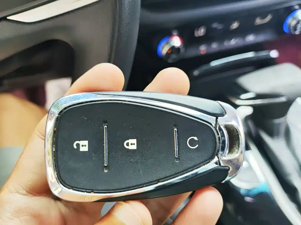 Chevrolet Menlo — миниатюра 12