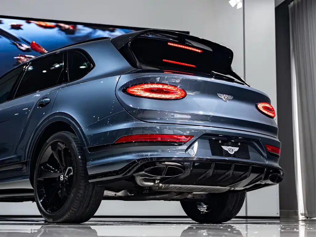 Bentley Bentayga — миниатюра 6