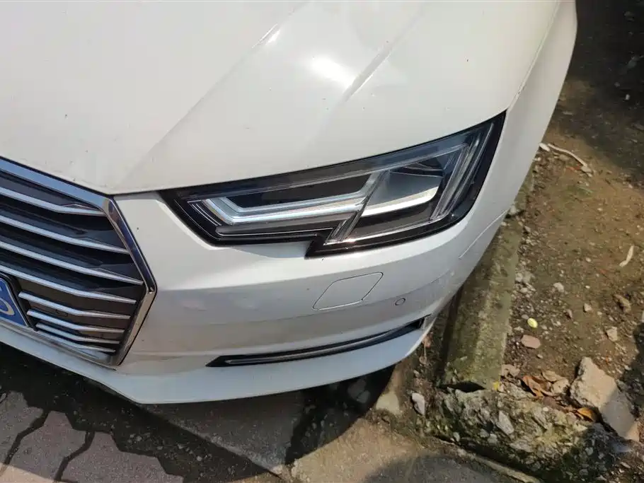 Audi A4L 2018 30 40 TFSI