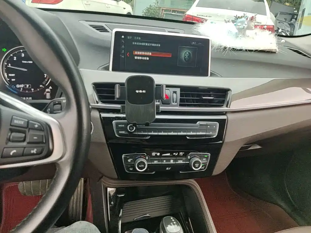 BMW X1 — миниатюра 9