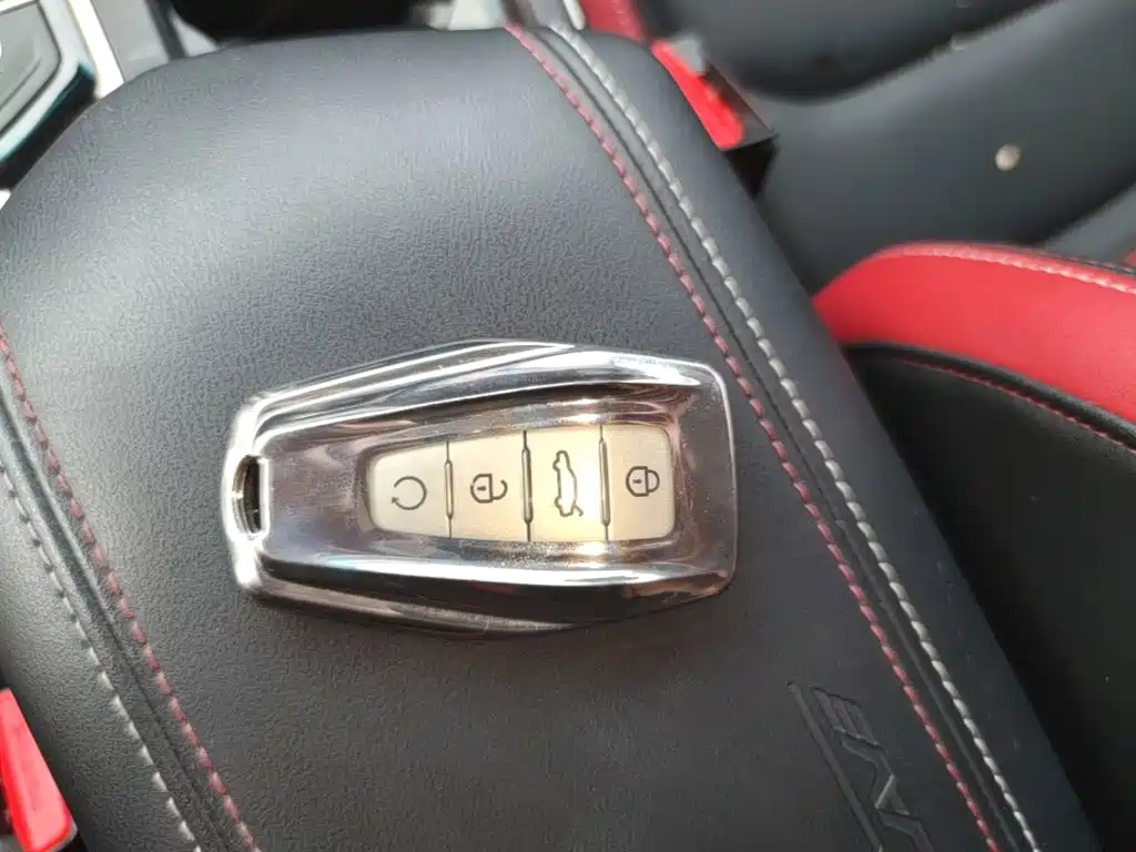 Geely Emgrand S — миниатюра 9