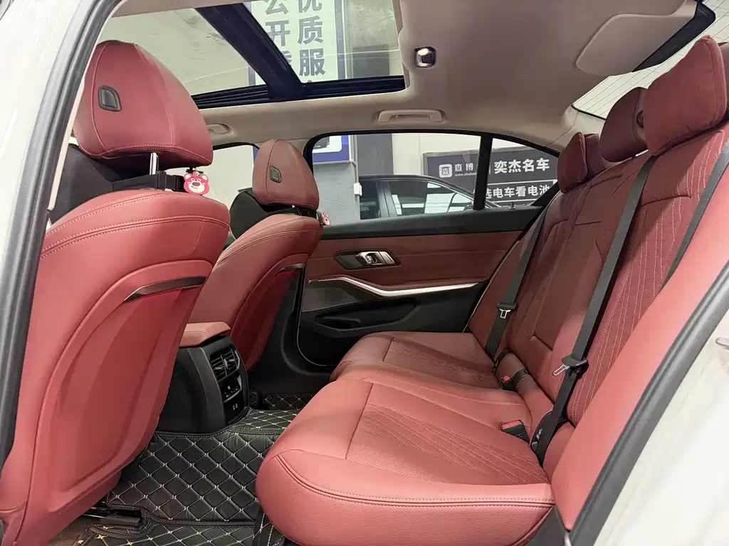 BMW 3 Series — миниатюра 6
