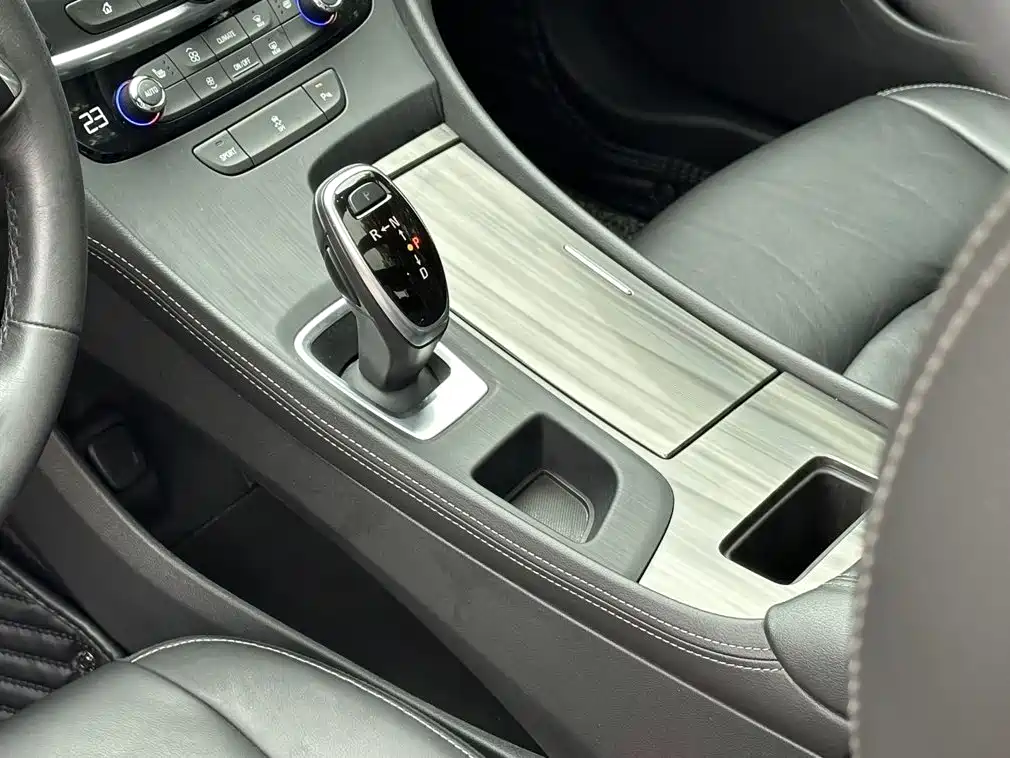 Buick LaCrosse — миниатюра 9