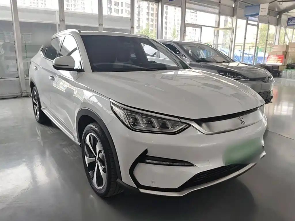 BYD PLUS New Energy — миниатюра 4