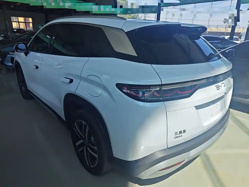 BYD L DM-i — миниатюра 5