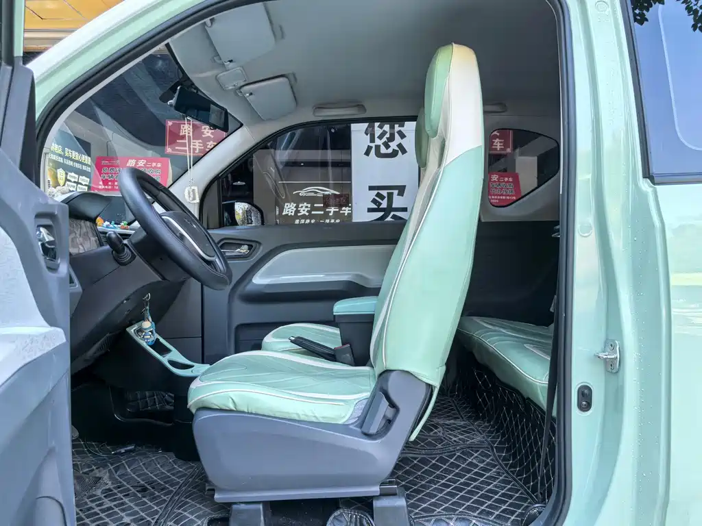 Wuling MINIEV — миниатюра 9