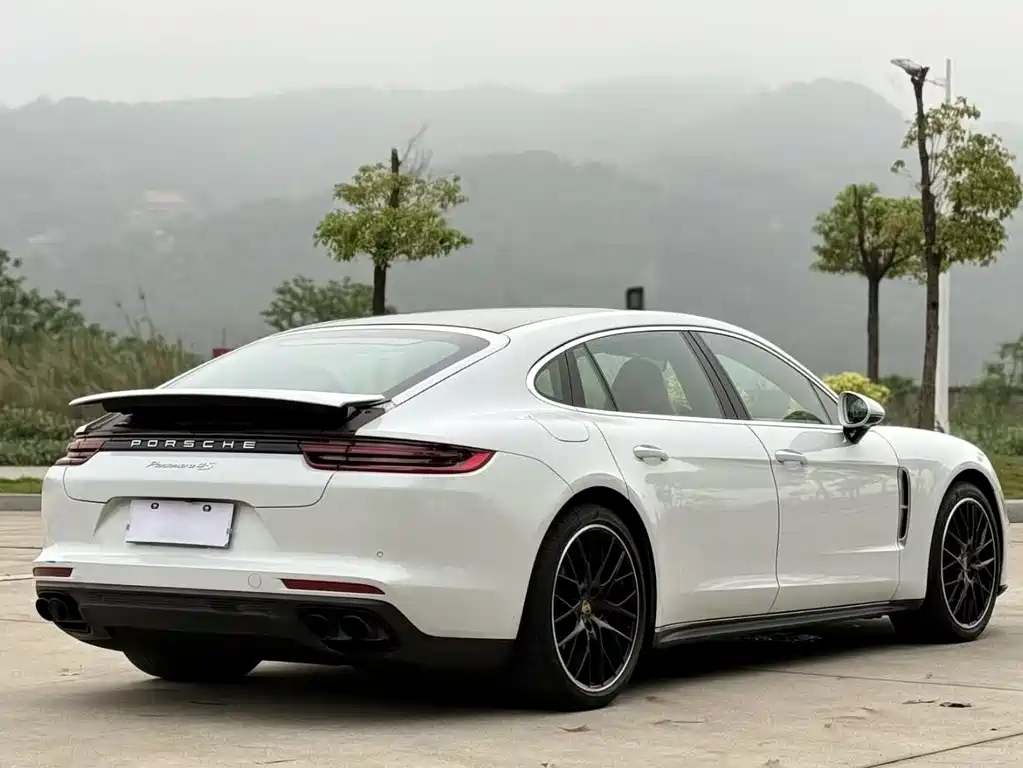 Porsche Panamera 2019 Panamera 4 Executive Long Wheelbase 2.9T