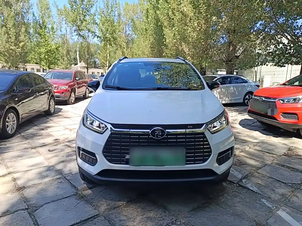 BYD Yuan EV — миниатюра 3