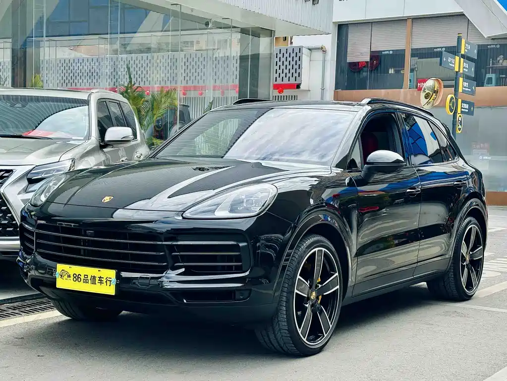 Porsche Cayenne 2023