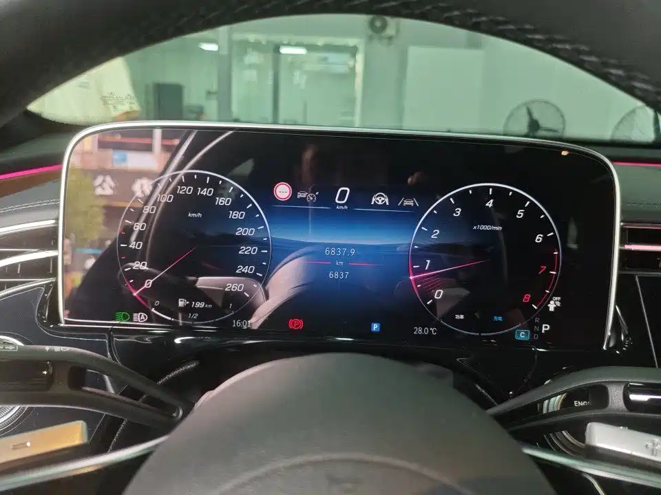 Mercedes-Benz E-Class E 2025 E 300 L Luxury