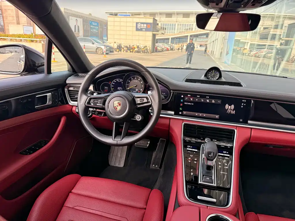 PORSCHE PANAMERA NEW ENERGY