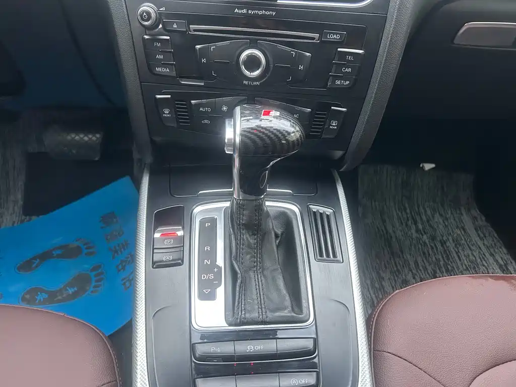 Audi A4L — миниатюра 11