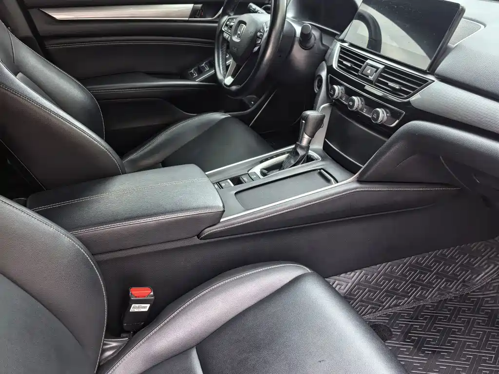 Honda Inspire — миниатюра 7