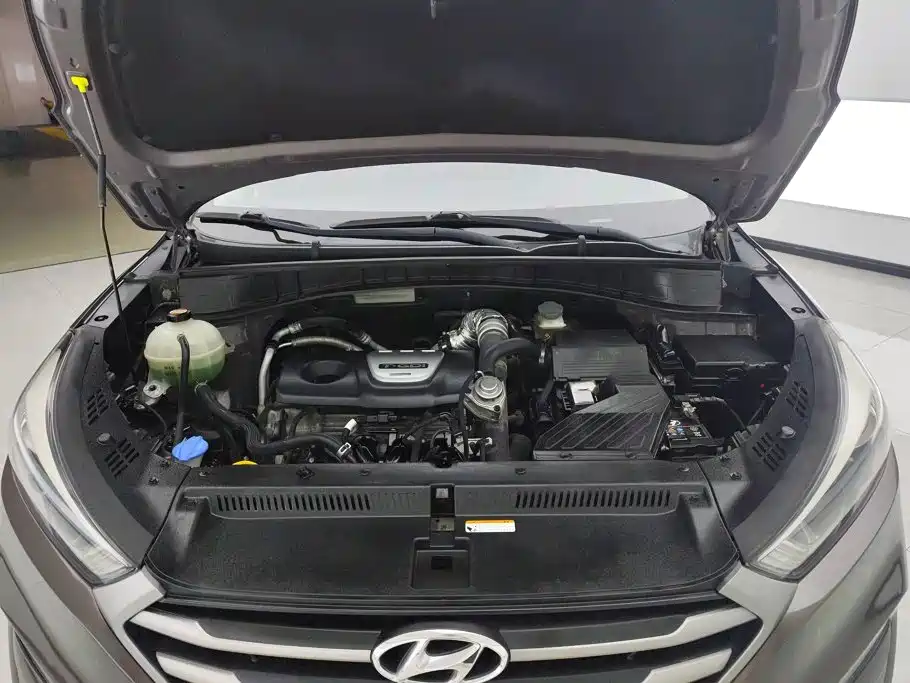 Hyundai Tucson — миниатюра 10