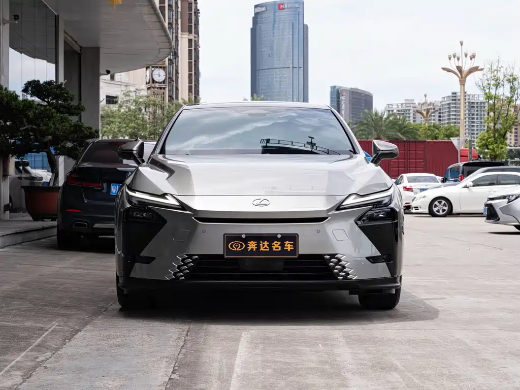Lexus ES — миниатюра 2