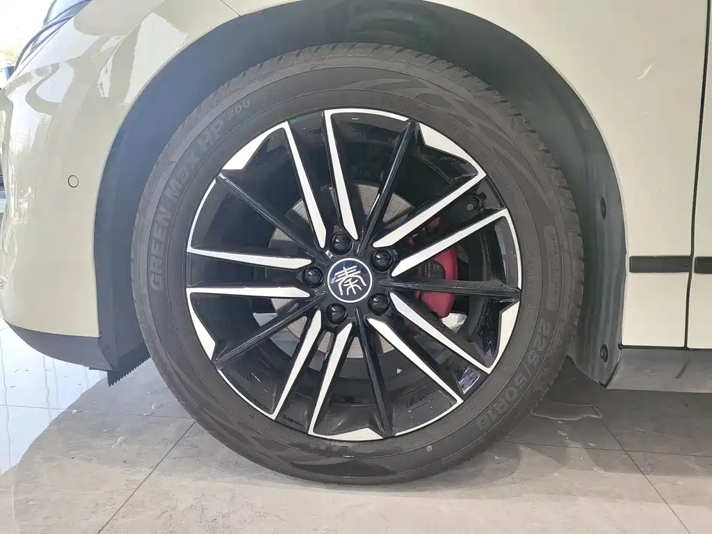 BYD Qin L — миниатюра 15