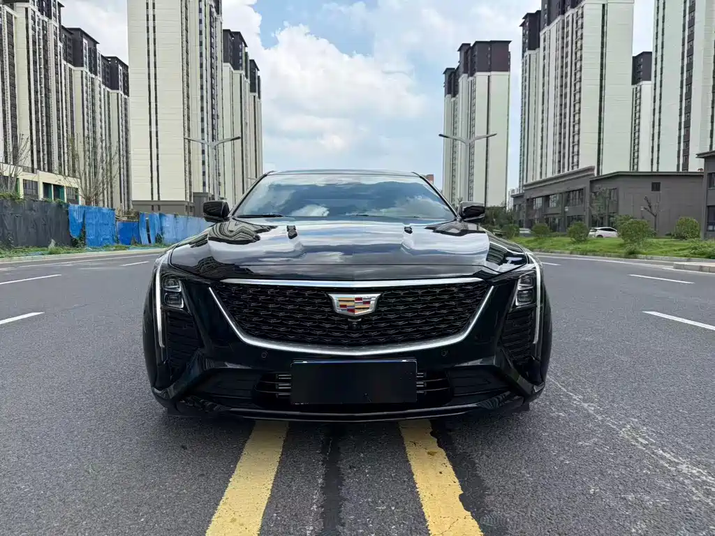 Cadillac CT5 — миниатюра 2