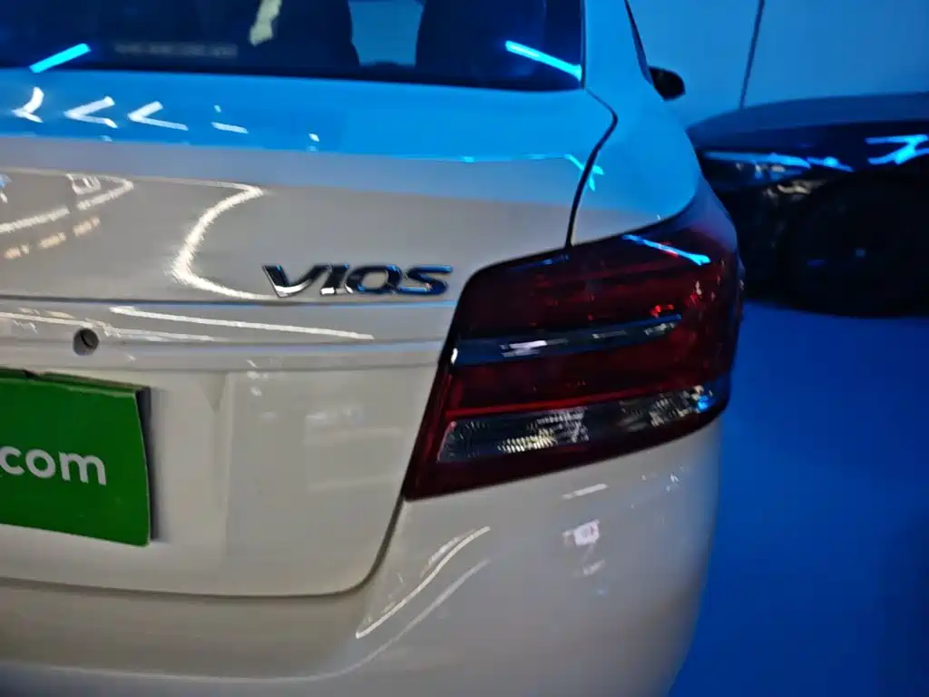 Toyota Vios — миниатюра 8