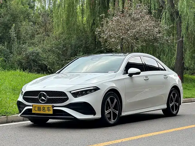 2024 Mercedes-Benz A-klasse